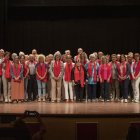 Foto de grup dels socis homenatjats per formar part del projecte educatiu des dels seus inicis. - LAIA PEDRÓS