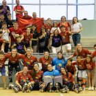 Les jugadores de l’HC Alpicat no van fallar i estan a una victòria de tornar a l’OK Lliga. - ANIOL MORAL