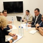 Reunió entre el Departament d'Agricultura i el consell comarcal de l'Urgell a Tàrrega

Data de publicació: dilluns 09 de juny del 2025, 13:14

Localització: Tàrrega

Autor: Anna Berga