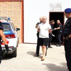 Un dels detinguts en l'operació d'aquest dimecres al matí al polígon dels Frares de Lleida.