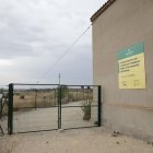 L’any passat es va condicionar el terreny posterior per ampliar el cementiri en un futur. - C.MARSIÑACH