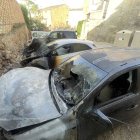 Cremen dos vehicles a la Pobla de Segur i dos més a Agramunt - A. GUERRERO