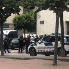 Operatiu de Mossos i Policia Local divendres a Tàrrega. - LAIA PEDRÓS