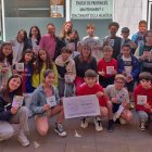 Alumnes van desenvolupar el projecte educatiu ‘Adopta un record’. - ASSOCIACIÓ D’ALZHEIMER