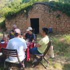 La Cabana del Perdiuet va oferir ahir un esmorzar amb vins del Vilosell a un grup de japonesos. - O.B.