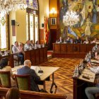 El ple de la Diputació celebrat ahir. - GERARD HOYAS