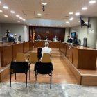 L’acusat, ahir a la banqueta de l’Audiència de Lleida. - A. GUERRERO