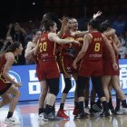 Les jugadores de la selecció espanyola celebren la classificació. - EFE