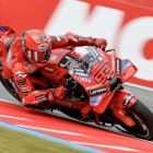 Marc Márquez, durante los entrenamientos libres de MotoGP antes de la 100ª edición de la TT de Motociclismo en Assen, Países Bajos.