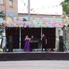 El concert a la tarda a la plaça central va ser l’última actuació de les festes abans del ‘petard final’. - AMADO FORROLLA