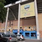 Una vista de la façana principal del Camp d’Esports, l’estadi del Lleida. - AMADO FORROLLA
