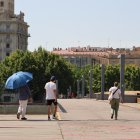Una passarel·la a Lleida en plena onada de calor.