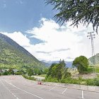 Es terrens d’Arties a on se plaçarà eth nau centre deth Parc Nacionau.; Array