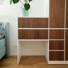Un mueble con componentes de melamina.