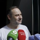 L’exministre de Transports José Luis Ábalos el dia de l’escorcoll al seu domicili a València. - EUROPA PRESS