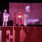 L’escriptor lleidatà Pep Coll va rebre ahir el Premi Trajectòria al festival Creixell.Crims. - NEUS CHORDÀ