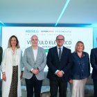 L'objectiu és dotar els concessionaris d’eines clares per respondre els dubtes més freqüents dels clients.

El document desmunta els principals mites sobre incendis, càrrega domèstica i manteniment amb dades contrastades i protocols professionals. El decàleg està disponible per a descàrrega gratuïta als webs www.faconauto.com i www.aedive.es, si bé serà distribuït a través de tota la xarxa de concessionaris i també a través dels administradors de finques per reforçar tant l’assessorament tècnic al client com la gestió segura del vehicle elèctric en entorns residencials.