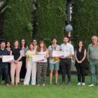 Els guardonats, amb integrants del jurat. - UDL