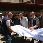 Traslladen un dels mort en l’atac a l’església. - EUROPA PRESS