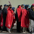 Migrants rescatats a l’abril en aigües de les Canàries. - EFE/ CARLOS DE SAÁ