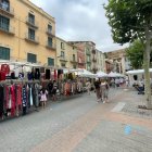Algunes de les parades del mercat de Balaguer. - JUNTS