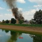 Imatge de la columna de fum que va originar el foc. - BOMBERS