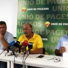 Roda de premsa d'UP sobre els parcs fotovoltaics.