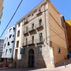 La Casa dels Artistes, ubicada als números 31-33 de Cavallers. - S.E.