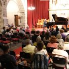 Un moment del concert del pianista Albert Guinovart a Rialp. - EDGAR ALDANA
