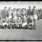 Fèlix Larrosa, Carmelo Mòdol, Esquerda, Gonzalvo III, Jarque, Gensana y Gascón. Agachados, Basora, Ribelles, Guillamón, Moreno y Arocena. El Lérida acabó salvando la categoría.
