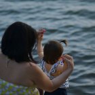 Una madre con su hija.