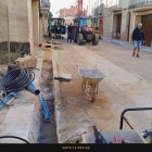 Un dels carrers en els quals s’està treballant aquests dies per renovar la xarxa d’aigua. - A.C.