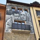 Sort estrena un nou mural a la Presó Museu Camí de la Llibertat - EDGAR ALDANA