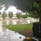 Estat en què han quedat les piscines de Torrefarrera després de la tempesta.