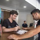 El punt d’informació del certamen a la plaça de les Nacions va obrir a començaments de mes. - LAIA PEDRÓS