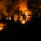 Llamas del fuego de Quiroga, en Galicia.