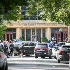 Voltants de l’Escola de l’Anunciació de Minneapolis. - EFE/CRAIG LASSIG