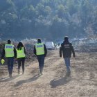Agents dels Mossos d’Esquadra a la zona del crim poc després dels fets. - C. SANS