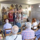 L’alcalde de Lleida, Fèlix Larrosa, va presentar ahir el cartell amb l’edil de Participació Ciutadana. - JORDI ECHEVARRIA