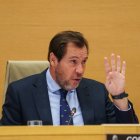 Óscar Puente durant la seua compareixença al Congrés sobre la gestió dels trens. - EUROPA PRESS