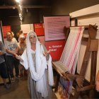El Museu de Guissona va inaugurar ahir l’exposició ‘Coses de dones’ dins dels actes de festa major. - C. MARSIÑACH
