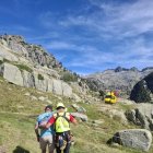 Efectius dels GRAE i el SEM, ahir amb un ferit a la Vall de Boí. - BOMBERS DE LA GENERALITAT