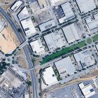 Nombroses naus industrials del polígon del Camí dels Frares estan equipades amb plaques fotovoltaiques per proveir-se d’electricitat.