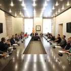 Els consellers Ordeig i Sàmper, reunits amb el sector porcí a Barcelona. - DEPARTAMENT D’AGRICULTURA