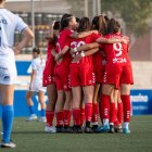 Les jugadores lleidatanes celebren el 0-1. - PAU PASCUAL PRAT
