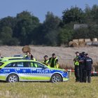 Policia polonesa en un dels llocs on va caure un dron llançat per Rússia. - EFE