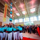 Actuació dels Castellers de Vilafranca al vestíbul del Teatre Nacional de Catalunya. - ACN