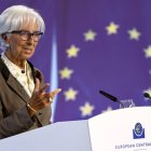 Christine Lagarde, en la roda de premsa ahir a Frankfurt. - EFE