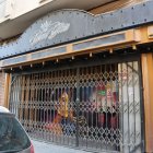 Exterior del local Blin Blin, que ha estat tancat cautelarment per la Paeria. - AMADO FORROLLA