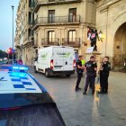 Moment en què la Urbana va denunciar els quatre activistes.